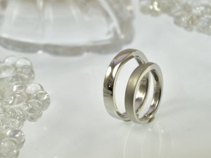 メモリアルジュエリー、オーダーメイドジュエリー、納骨リング、結婚指輪と同じデザイン